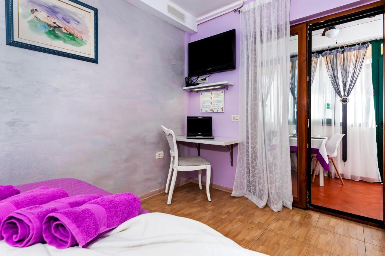 Apartments&Rooms Villa Dea Rovigno Esterno foto