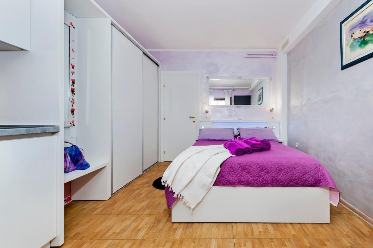 Apartments&Rooms Villa Dea Rovigno Esterno foto