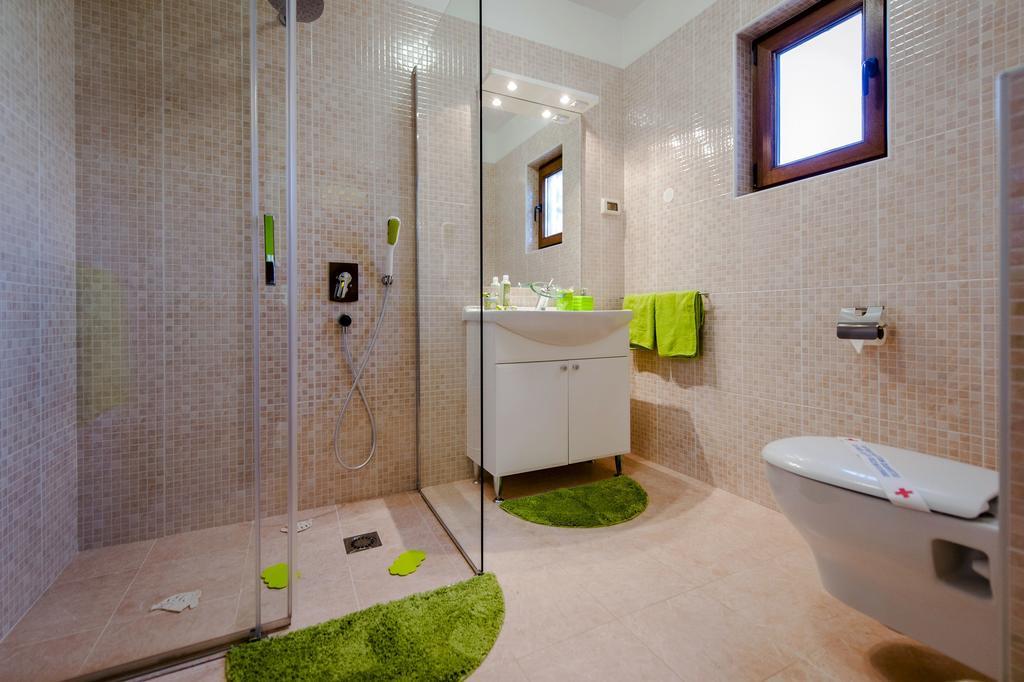Apartments&Rooms Villa Dea Rovigno Esterno foto