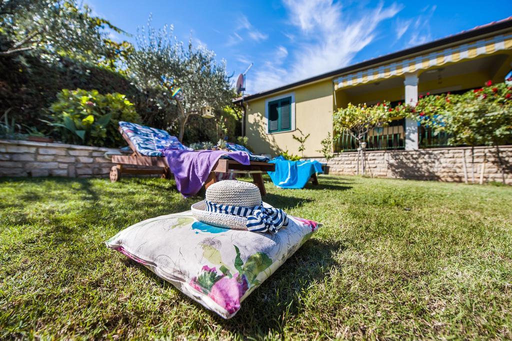 Apartments&Rooms Villa Dea Rovigno Esterno foto